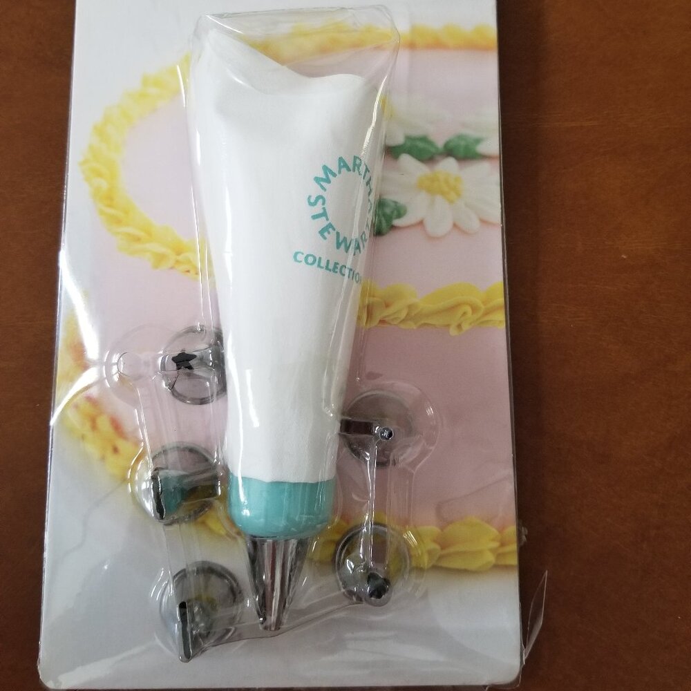 Martha Stewart Pastry Decorating Set